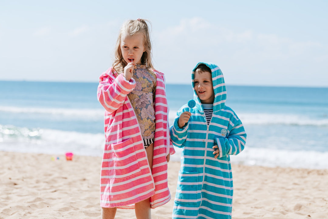 7 ways to get your child enjoying the beach/pool