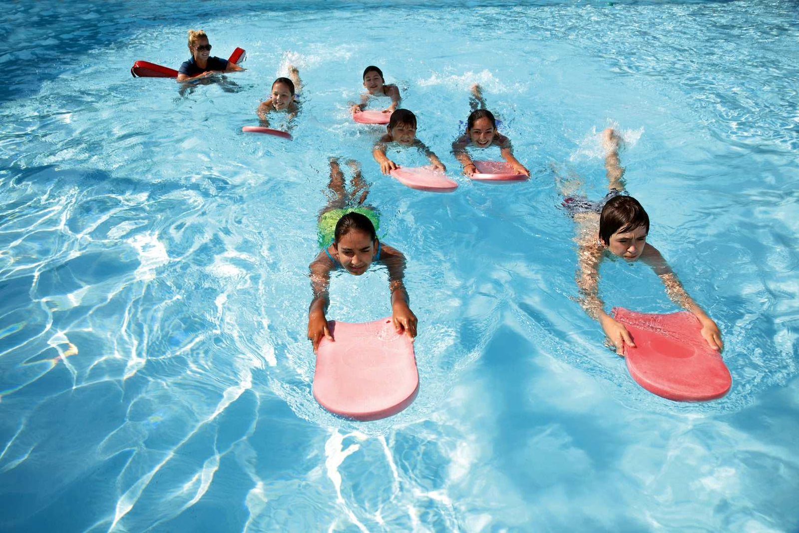 Summer Swim Lessons: What to Pack for Your Kids