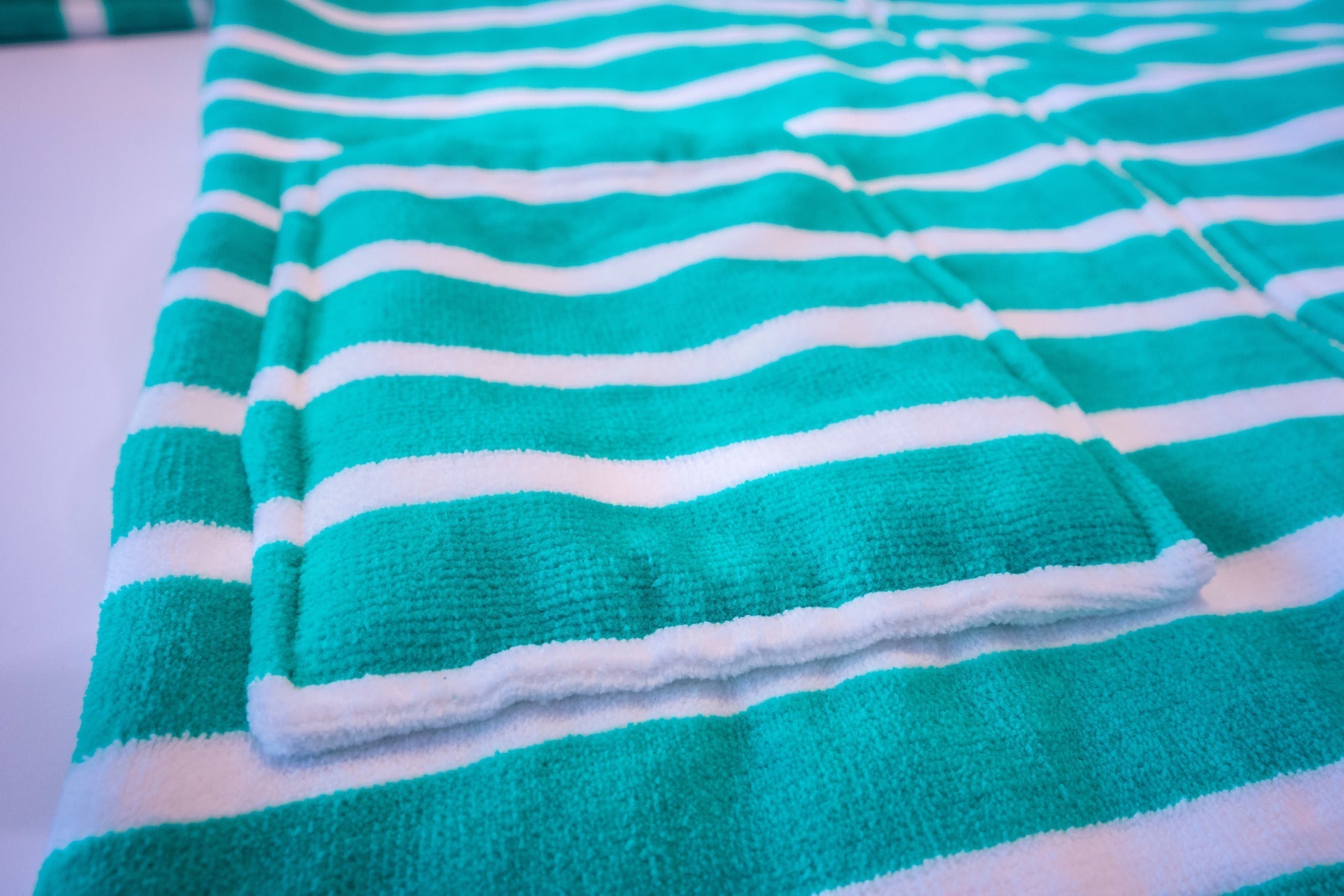 Zippy Aqua Green Kids Zip-Up Hooded Beach Towel | Cotton | Rad